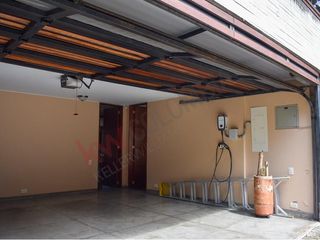 Foto 14 de En Venta Casa En Cerros De Niza