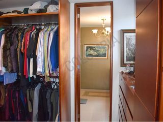 Foto 10 de En Venta Casa En Cerros De Niza