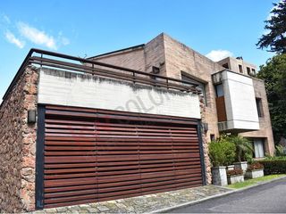 Foto 1 de En Venta Casa En Cerros De Niza