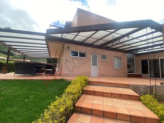 Foto 8 de Renta Espectacular Casa Campestre Amoblada 356m2 en un solo nivel más altillo