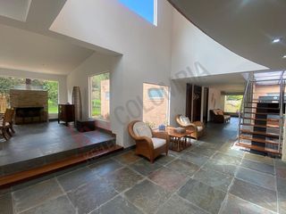 Foto 4 de Renta Espectacular Casa Campestre Amoblada 356m2 en un solo nivel más altillo