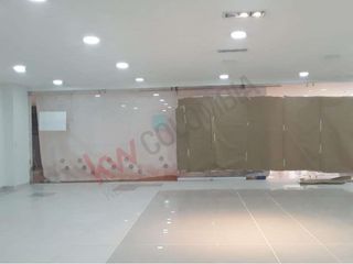 Foto 1 de Renta de Local en Centro Comercial Santa Fe, Bogotá.