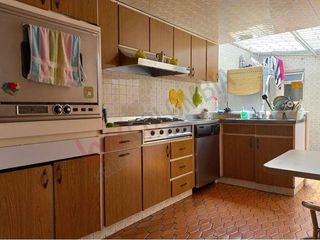 Foto 5 de CASA EN VENTA. BARRIO PONTEVEDRA-8232