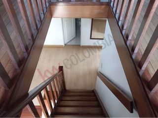 Foto 11 de CASA EN VENTA. BARRIO PONTEVEDRA-8232