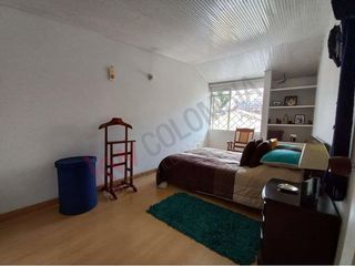 Foto 24 de CASA EN VENTA. BARRIO PONTEVEDRA-8232