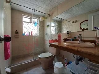 Foto 4 de CASA EN VENTA. BARRIO PONTEVEDRA-8232