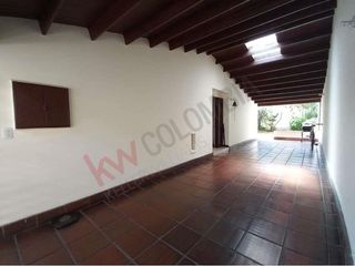 Foto 15 de CASA EN VENTA. BARRIO PONTEVEDRA-8232