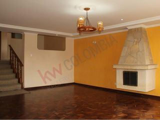 Foto 5 de EN VENTA CASA ESQUINERA EN BARRIO MALIBU
