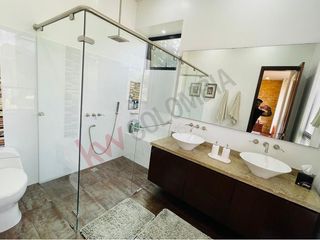 Foto 8 de VENDO MAGNIFICA CASA EN LA CALERA CASA DE CAMPO