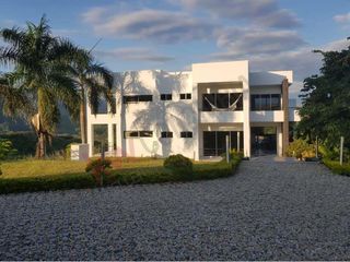 Foto 2 de VENDO MAGNIFICA CASA ANAPOIMA