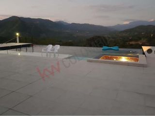 Foto 6 de VENDO MAGNIFICA CASA ANAPOIMA