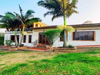 Foto 1 de Casa De Ensueño En Condominio Exclusivo En Barbosa, Santander.