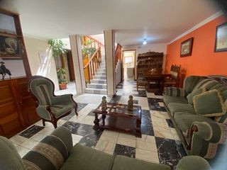 Foto 12 de En Venta Inmueble, Oportunidad Con Gran Proyección Comercial En La Calera.
