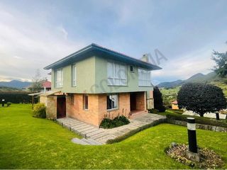 Foto 5 de VENDO HERMOSA CASA MACADAMIA LA CALERA