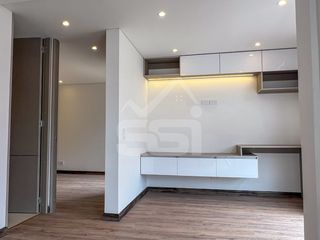 Apartamento En Venta En Colina Campestre Con Vista Panorámica