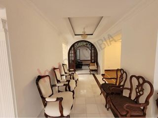Foto 5 de Espectacular casa en Santa Bárbara Alta