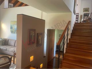 Foto 11 de VENDO HERMOSA CASA MACADAMIA LA CALERA