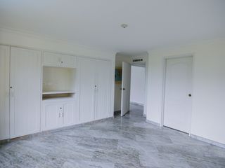 Foto 6 de Venta APARTAMENTO La Flora Cali Valle del Cauca