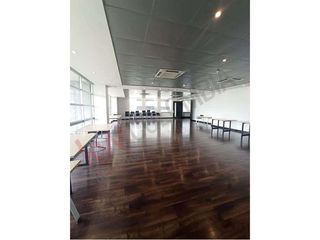 Foto 14 de Oficina Equipada en Venta Torre 3 Edificio Empresarial North Point-8513