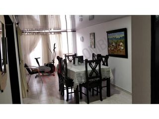 Foto 5 de Vendo apartamento Barrio Parque de la Flora