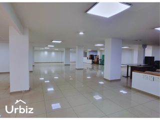 Foto 6 de Arriendo / Venta de Local Comercial de 380m en Multicentro