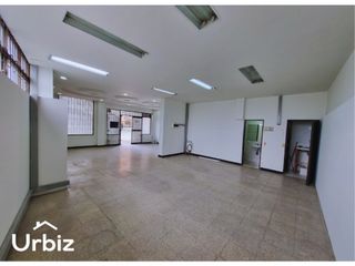 Foto 5 de Arriendo de Bodega de 151m de 2 plantas con Oficina en Calle 80