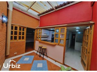 Foto 10 de Se Vende Apartamento para remodelar en Rosales de 118m - Inversión