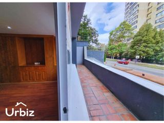 Foto 2 de Se Vende Apartamento para remodelar en Rosales de 118m - Inversión
