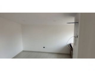 CASA EN  ARRIENDO  BARRIO IBERIA