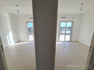Foto 12 de Amplia casa en venta con salida a la laguna - El Cantón