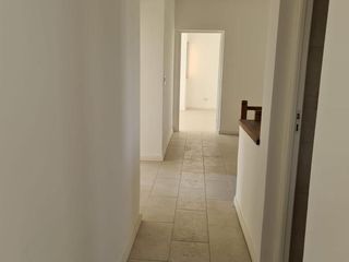 Foto 15 de Amplia casa en venta con salida a la laguna - El Cantón