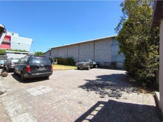 Foto 9 de Calderón, Galpón Renta, 1.200m2,  2 Ambientes