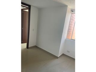 Arriendo Hermoso Apartamento  Barrio Madelena