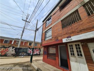 Comercial en  Quintanares(Soacha) RAH CO: 25-785