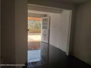 Comercial en  Quintanares(Soacha) RAH CO: 25-785