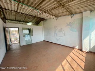 Comercial en  Libertado(Soacha) RAH CO: 25-824