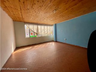 Comercial en  Libertado(Soacha) RAH CO: 25-824