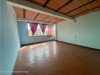 Comercial en  Libertado(Soacha) RAH CO: 25-824