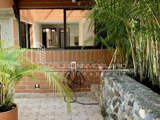 Foto 2 de Casa en Arriendo Ubicado en Medellín Codigo 1920