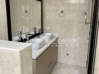 Foto 6 de Casa en Arriendo Ubicado en Medellín Codigo 1920