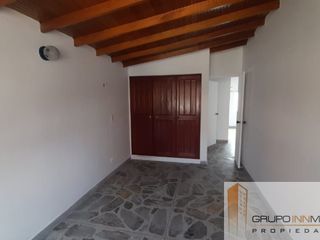 Foto 1 de Casa en Arriendo Ubicado en Medellín Codigo 1868