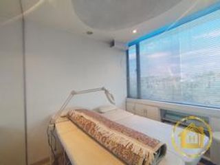 Foto 12 de Oficina en Venta ideal para Cosmetología y Estetica-Peluquería en edificio seguro, sector El Condado