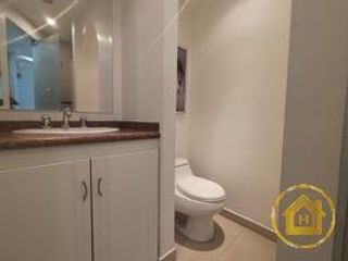 Foto 10 de Oficina en Venta ideal para Cosmetología y Estetica-Peluquería en edificio seguro, sector El Condado