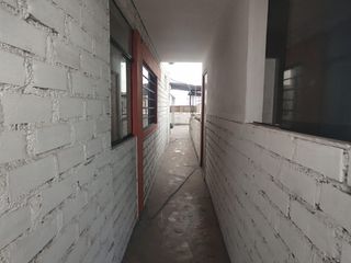 En venta casa de 4 pisos + Azotea  cerca a parques en San Martín de Porres