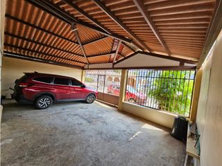 VENDO CASA EN MONTELIMAR CHORRERA CERCA DE  COSTA VERDE