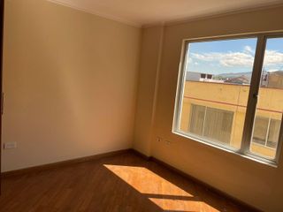 Departamento moderno de venta en la ciudadela Cofavi, Norte de Quito