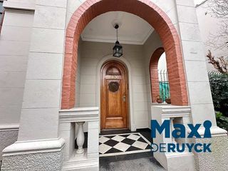 Foto 2 de Chalet en venta en Quilmes Este