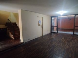Foto 10 de En venta Departamento en en 1er y 2do piso cerca a parque - San Miguel