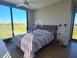 Foto 19 de Casa 5 dormitorios venta en El Cantón Golf, Escobar