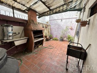Foto 7 de Venta de PH de 5 ambientes con cochera en Quilmes